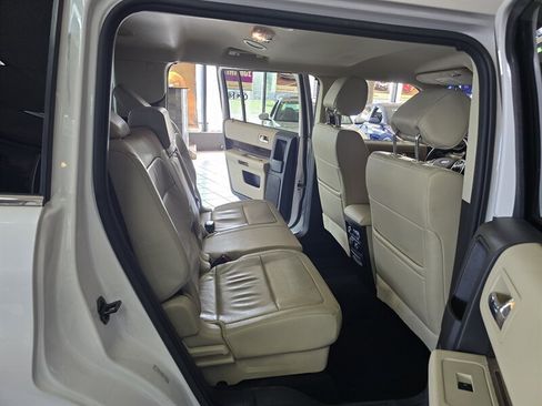 Used 2017 Ford Flex Limited w/ Equipment Group 301A AWD/4WD image 21