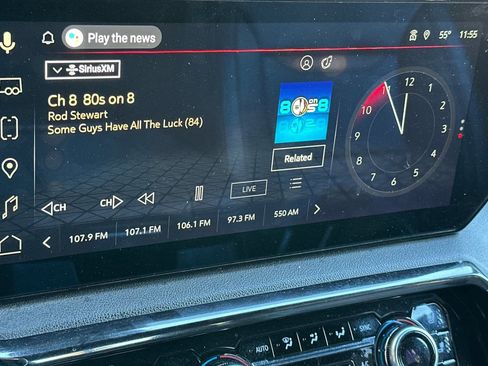 Used 2023 GMC Sierra 1500 AT4 w/ AT4 Premium Package image 18