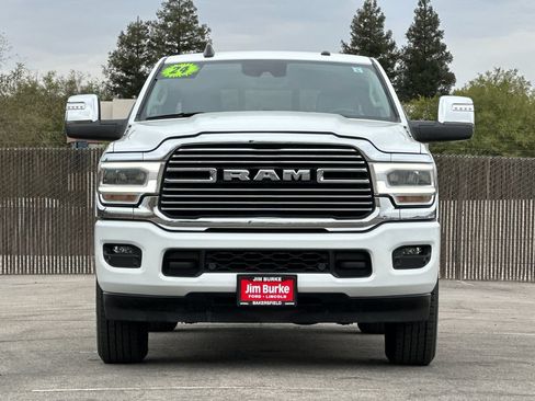 Used 2024 RAM 2500 Laramie w/ Safety Group AWD/4WD image 8