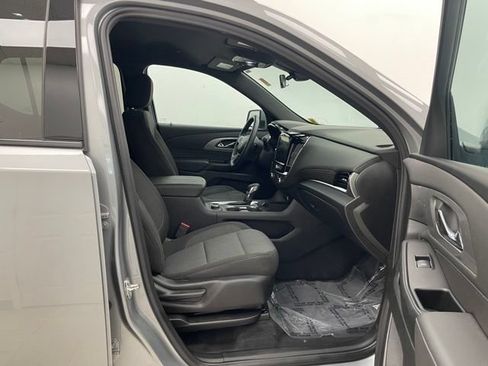 Certified 2023 Chevrolet Traverse LT w/ Midnight/Sport Edition AWD/4WD image 16