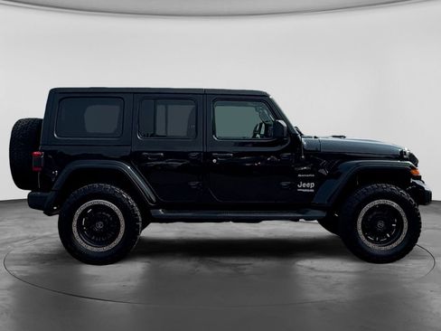 Used 2020 Jeep Wrangler Unlimited Sahara AWD/4WD image 11