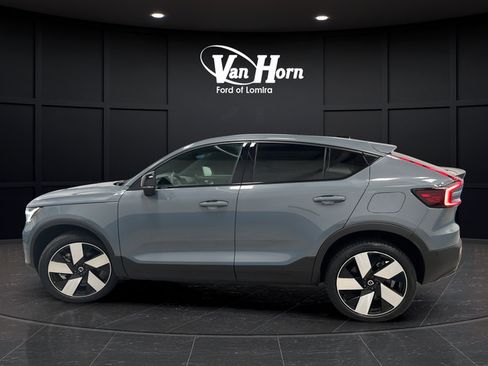 Used 2023 Volvo C40 P8 Recharge Ultimate w/ Protection Package Premier AWD/4WD image 4