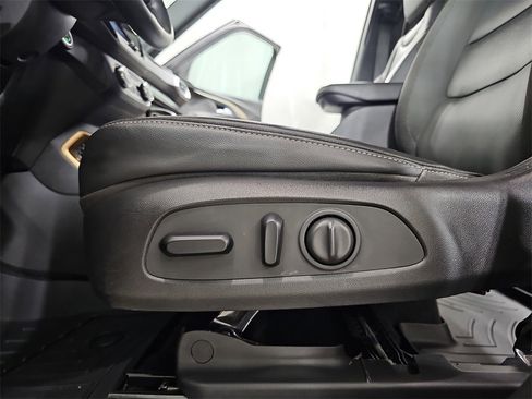 Certified 2021 Chevrolet TrailBlazer ACTIV w/ Technology Package image 35