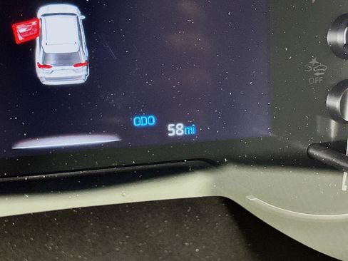 Used 2025 Toyota RAV4 LE image 18