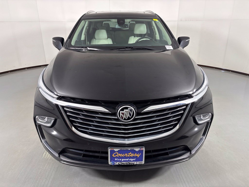 Used 2023 Buick Enclave Essence w/ Experience Buick Package FWD image 3
