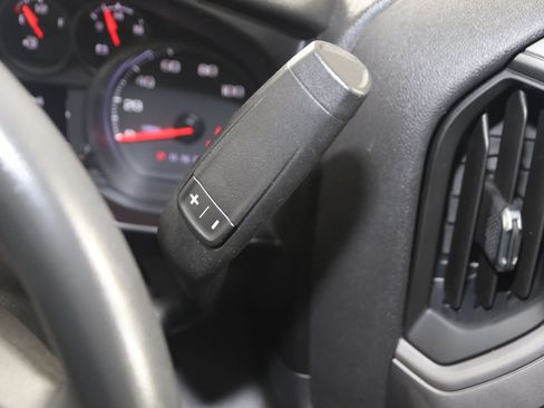 Used 2021 Chevrolet Silverado 1500 Custom AWD/4WD image 7