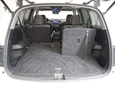 Used 2018 Honda Pilot Elite image 19