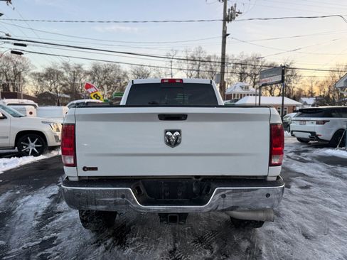 Used 2018 RAM 2500 SLT image 6
