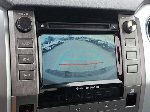 Used 2018 Toyota Tundra SR5 image 19