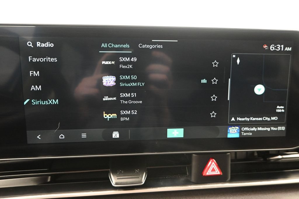Certified 2026 Kia Carnival EX FWD image 17