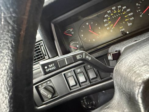 Used 1987 Volvo 760 GLE RWD image 54