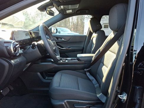 Used 2026 Chevrolet Equinox LT image 19