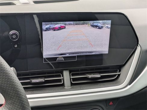 New 2026 Chevrolet Trax RS w/ Sunroof Package image 17