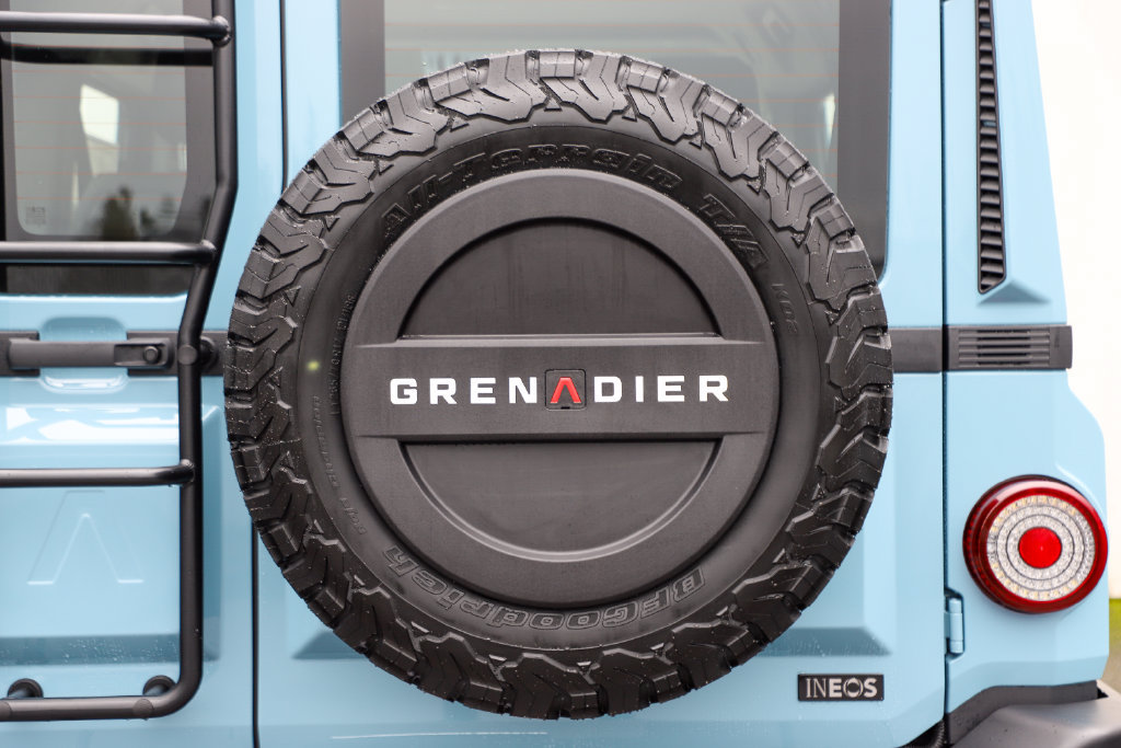 Used 2026 INEOS Grenadier Station Wagon AWD/4WD image 32