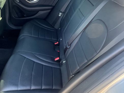 Used 2020 Mercedes-Benz C 300 4MATIC Sedan image 10