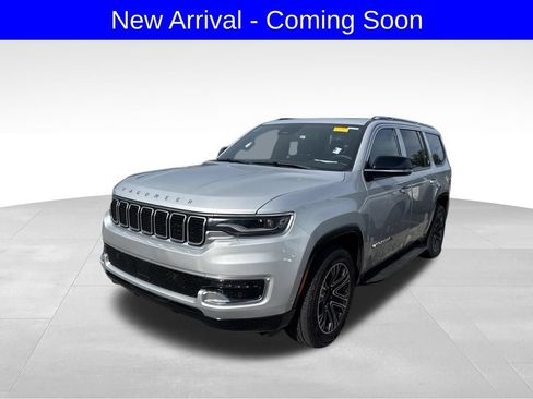 Used 2024 Jeep Wagoneer 4WD w/ Premium Group I image 1