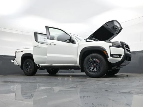 New 2026 Nissan Frontier PRO-4X w/ Pro Premium Package AWD/4WD image 43