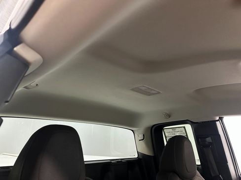 Used 2021 Chevrolet Colorado LT w/ Fleet Safety Package image 92