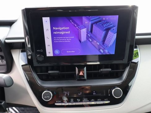 Used 2023 Toyota Corolla LE image 30