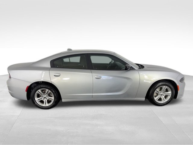 Used 2023 Dodge Charger SXT RWD image 7