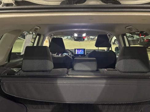 Used 2024 Toyota RAV4 LE image 21
