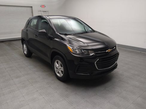 Used 2021 Chevrolet Trax LS AWD/4WD image 13