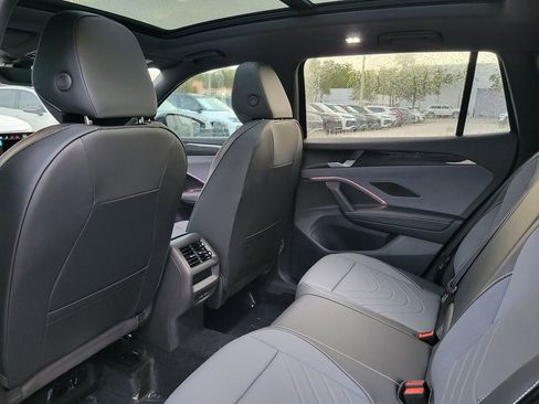 New 2026 Volkswagen Tiguan SE R-Line image 5