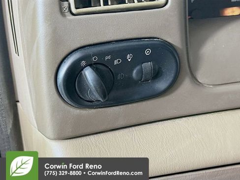 Used 2004 Ford Excursion Limited AWD/4WD image 10