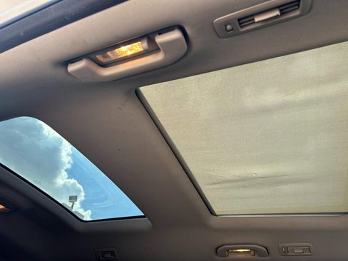 Used 2014 Mercedes-Benz GL 550 4MATIC image 31