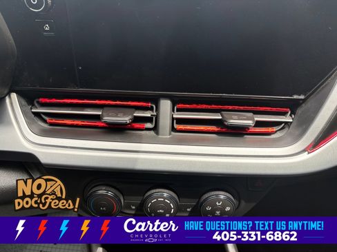 Used 2024 Chevrolet Trax RS w/ Sunroof Package FWD image 32