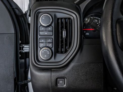 Used 2024 GMC Sierra 3500 Pro image 23