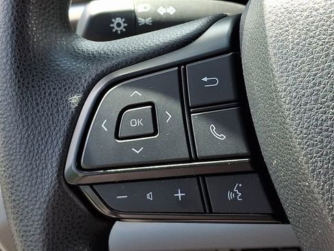Used 2024 Toyota Sienna LE FWD image 20
