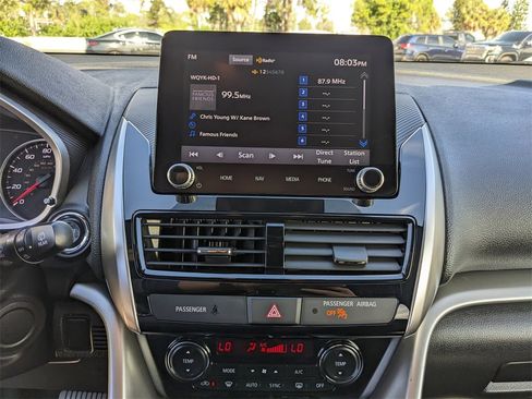 Used 2023 Mitsubishi Eclipse Cross SEL image 24