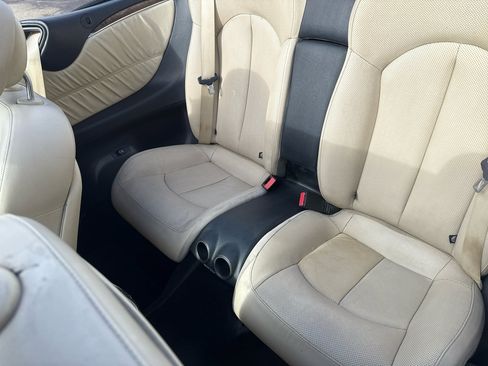 Used 2009 Mercedes-Benz CLK 550 Cabriolet w/ Premium I Pkg image 31