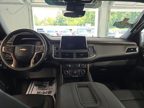 Used 2024 Chevrolet Tahoe High Country w/ Premium Package image 11