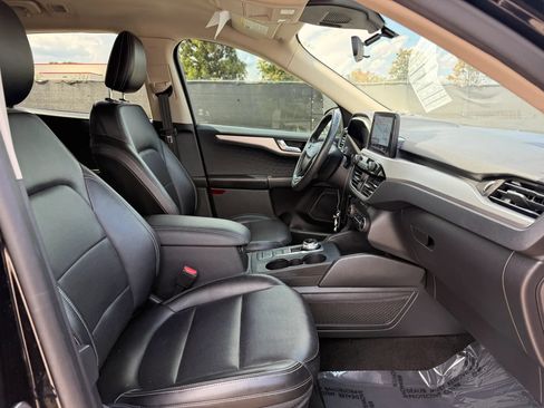Used 2020 Ford Escape SEL FWD image 18