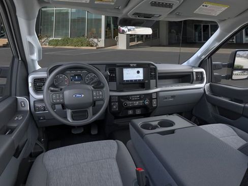 New 2026 Ford F350 XL w/ FX4 Off-Road Package AWD/4WD image 9