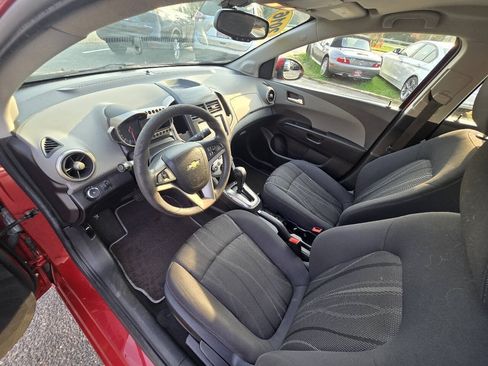Used 2016 Chevrolet Sonic LT w/ Wheels and Fog Lamp Package FWD image 15