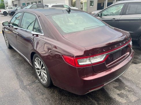 Used 2019 Lincoln Continental Select w/ Continental Climate Package AWD/4WD image 8