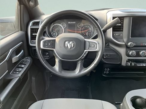 Used 2024 RAM 3500 Big Horn AWD/4WD image 15