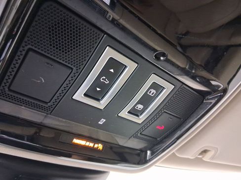 Used 2018 Land Rover Range Rover Long Wheelbase Supercharged image 29