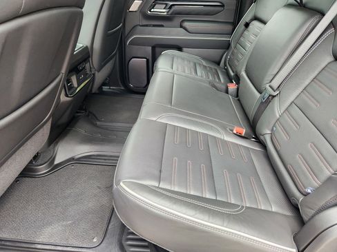 Used 2026 GMC Sierra 2500 AT4X AWD/4WD image 13