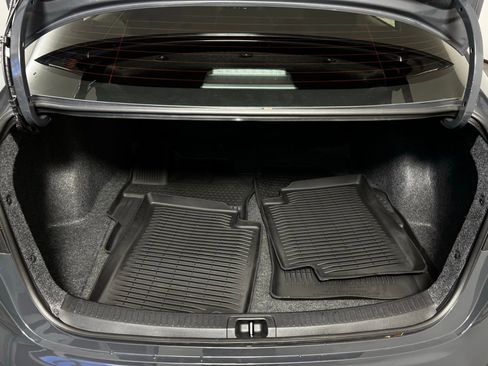 Certified 2025 Toyota Corolla LE FWD image 22