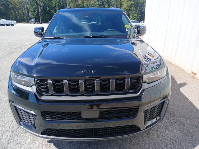 New 2027 Jeep Grand Cherokee Limited AWD/4WD image 8