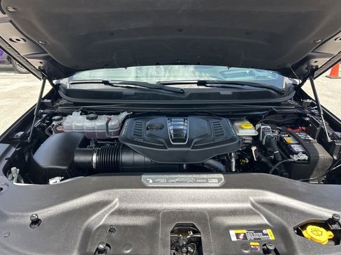 Used 2024 Jeep Grand Wagoneer Series II w/ Quick Order Packagew 28T image 18