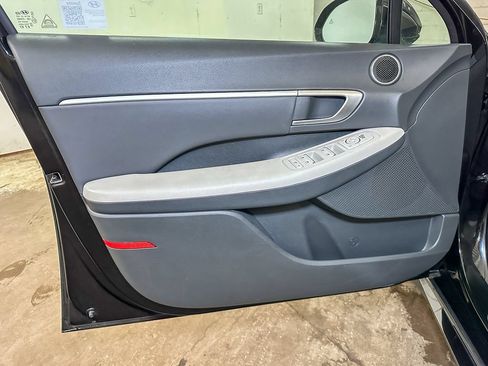 Used 2025 Hyundai Sonata SEL FWD image 18