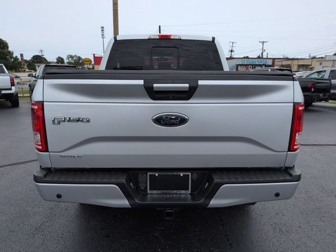 Used 2016 Ford F150 XLT w/ Equipment Group 302A Luxury AWD/4WD image 4