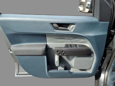 New 2026 Ford Maverick XL image 16