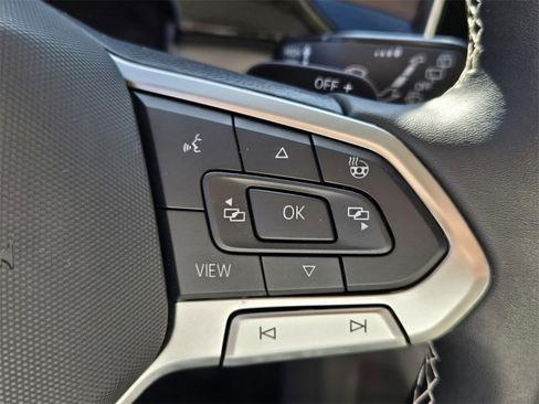 Certified 2025 Volkswagen Atlas SE w/ Panoramic Sunroof Package image 26