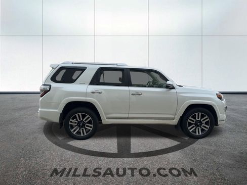 Used 2017 Toyota 4Runner Limited w/ Four Season Floor Mat Package image 3